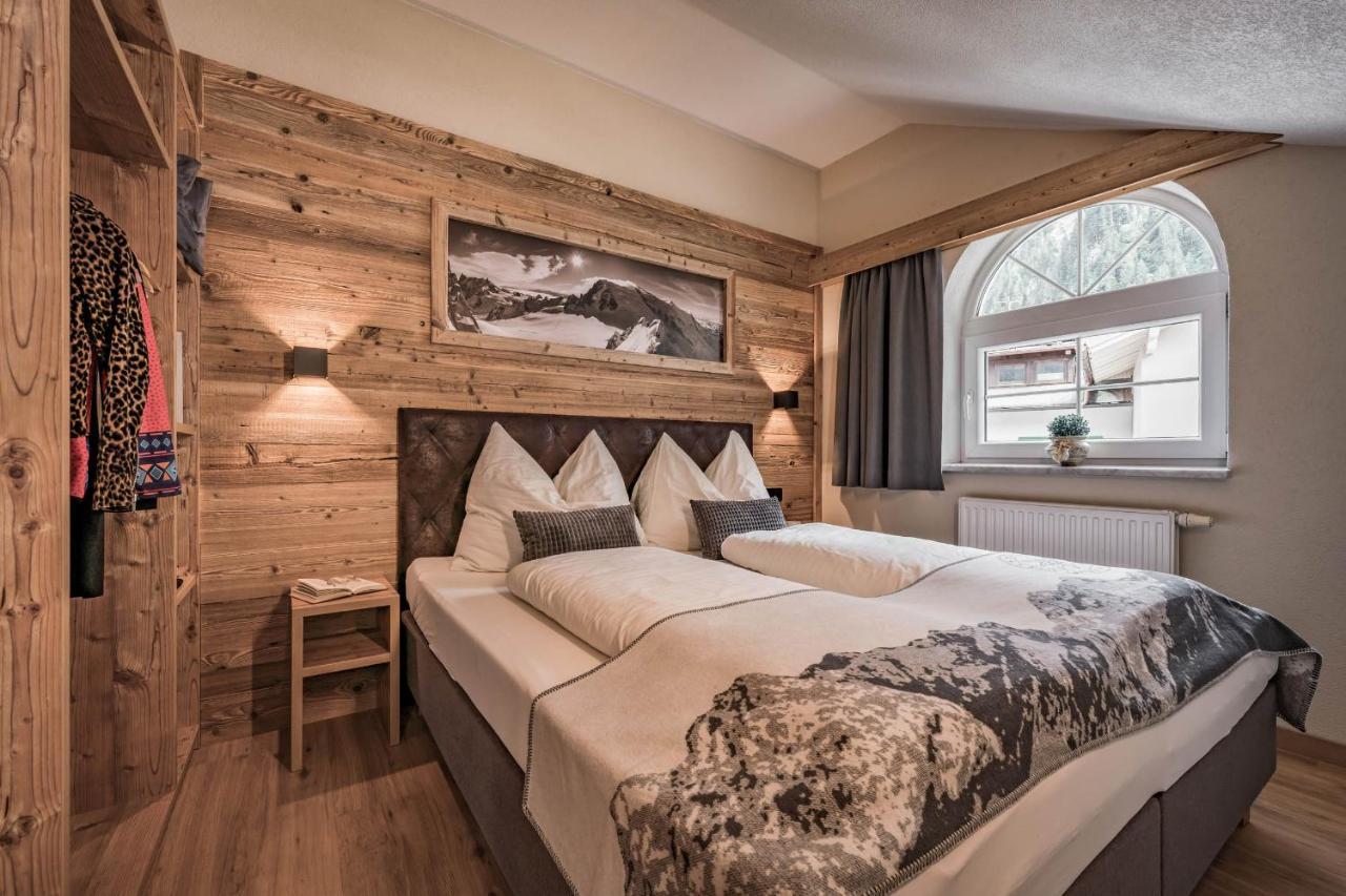 Villa Romantica Appartement Mayrhofen Bagian luar foto